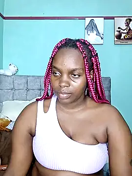 Snapshot of freaky_j_ chatting on 12/16/24, 01:42 freaky j  online show from 12/16/24, 01:42