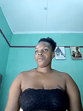 Snapshot of freaky_j_ chatting on 01/30/25, 12:50 freaky j  online show from 01/30/25, 12:50