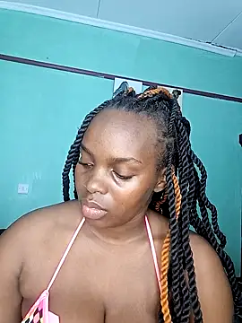 Snapshot of freaky_j_ chatting on 03/04/25, 08:27 freaky j  online show from 03/04/25, 08:27