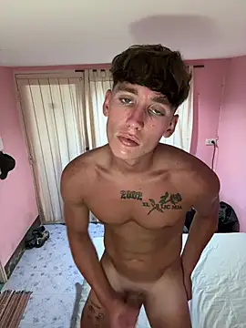 Snapshot of Hornyyoungstud123 chatting on 07/08/26, 11:37 Hornyyoungstud123 online show from 07/08/26, 11:37