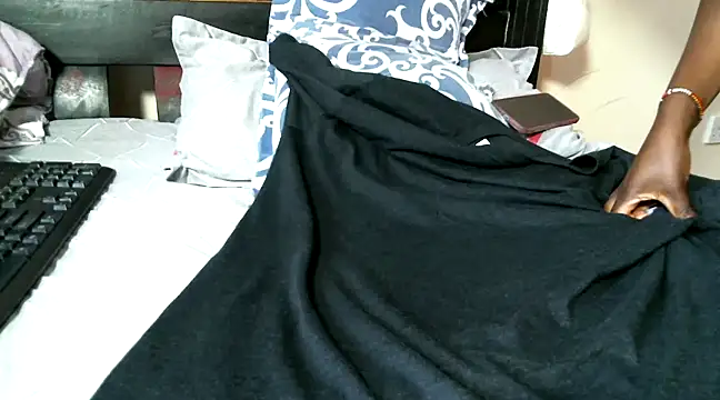 Snapshot of curvy_natallie chatting on 03/18/25, 12:36 curvy natallie online show from 03/18/25, 12:36