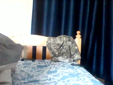 Snapshot of curvy_natallie chatting on 10/08/25, 08:23 curvy natallie online show from 10/08/25, 08:23