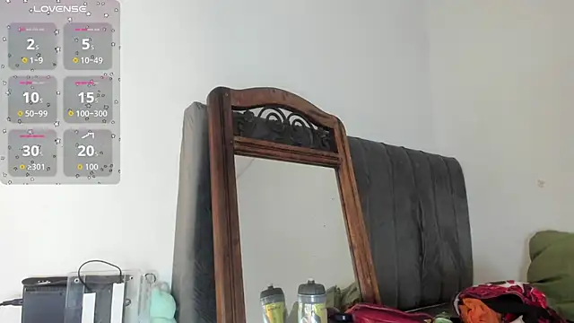 Snapshot of latinaStepmom chatting on 09/26/25, 01:53 latinaStepmom online show from 09/26/25, 01:53