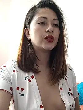 LisbethMoore  online show from 03/12/25, 02:45