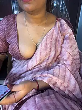 Spicy sari girl online show from 03/12/26, 05:02