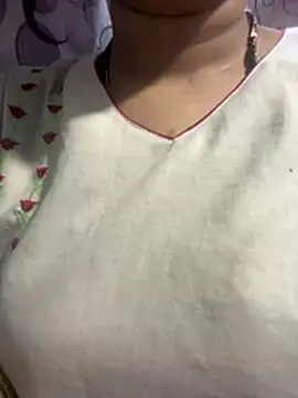 Spicy sari girl online show from 05/17/26, 01:58