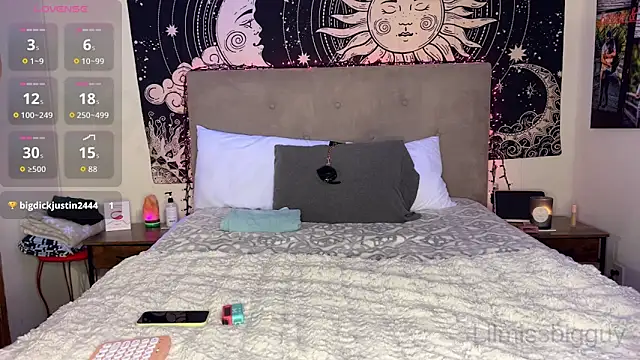 Snapshot of Lilmissbigguy chatting on 11/28/25, 08:33 Lilmissbigguy online show from 11/28/25, 08:33