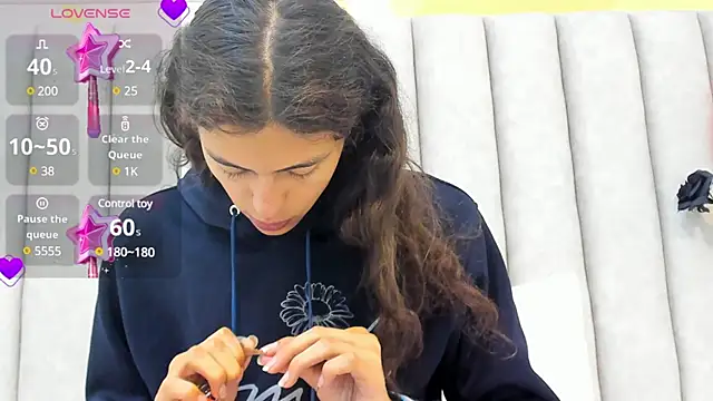 FreyaMoller online show from 02/24/25, 07:09