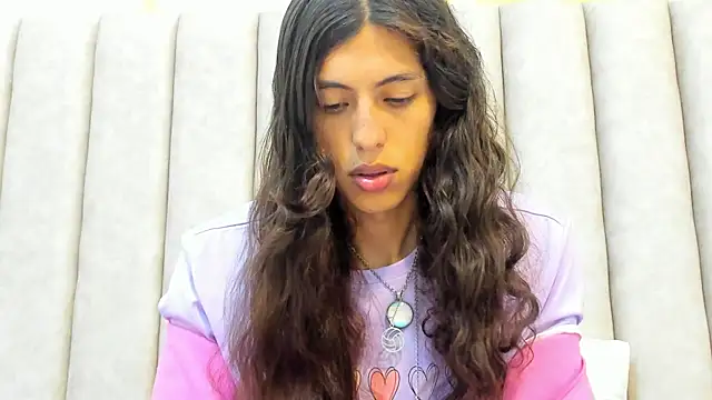 FreyaMoller online show from 02/28/25, 07:25