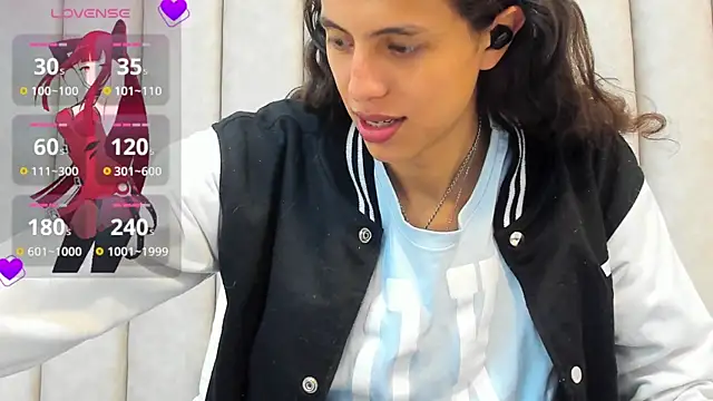 FreyaMoller online show from 03/10/25, 07:18