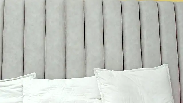 FreyaMoller online show from 03/07/26, 07:00