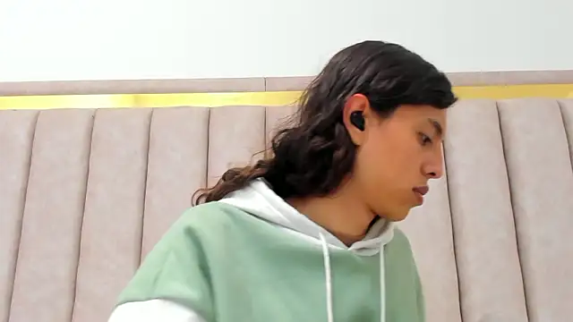 FreyaMoller online show from 03/13/26, 06:14