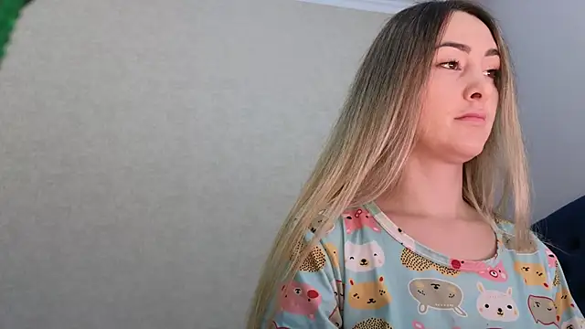 kimmie meow online show from 02/24/25, 07:19