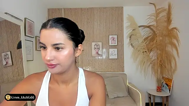 Snapshot of Kimm_khalifa chatting on 01/31/25, 02:39 Kimm khalifa online show from 01/31/25, 02:39