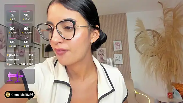 Snapshot of Kimm_khalifa chatting on 02/11/25, 04:01 Kimm khalifa online show from 02/11/25, 04:01