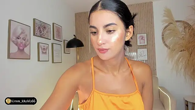 Snapshot of Kimm_khalifa chatting on 02/12/25, 10:26 Kimm khalifa online show from 02/12/25, 10:26