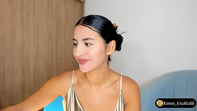 Snapshot of Kimm_khalifa chatting on 03/19/25, 09:05 Kimm khalifa online show from 03/19/25, 09:05