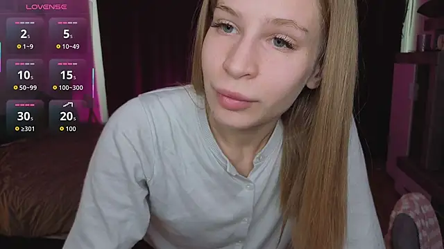 Elis Fox online show from 04/13/26, 11:05