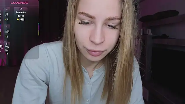 Elis Fox online show from 04/16/26, 11:00