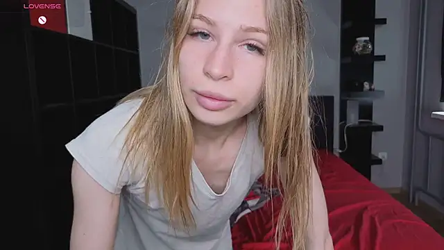 Elis Fox online show from 05/30/26, 08:00
