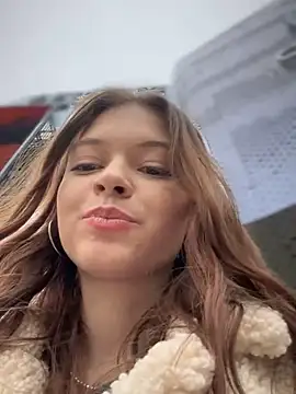 Times  Square online show from 12/03/24, 10:17