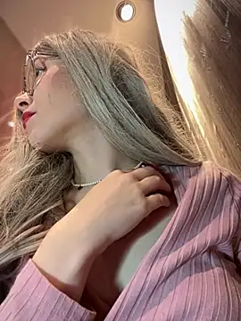 Times  Square online show from 12/15/24, 05:13