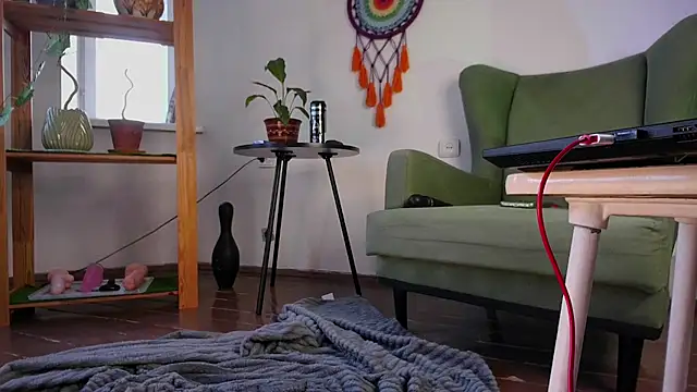 alisahug online show from 01/23/25, 10:54