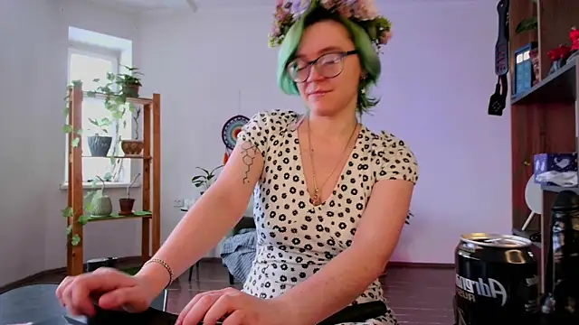 alisahug online show from 01/27/25, 07:35