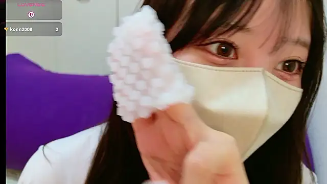 Snapshot of sara-a-jp chatting on 11/30/25, 03:21 sara-a-jp online show from 11/30/25, 03:21