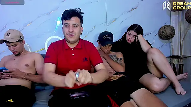 SlimLoves online show from 11/30/25, 07:51