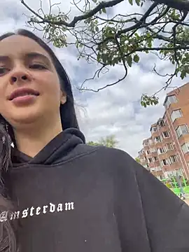 gabyaridi online show from 02/12/26, 02:12