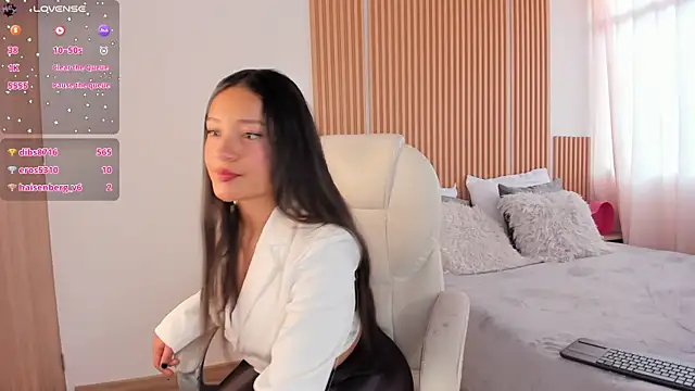 Harlyxu online show from 02/09/25, 09:39