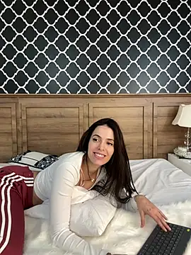 Amber Rush  online show from 02/02/25, 09:45