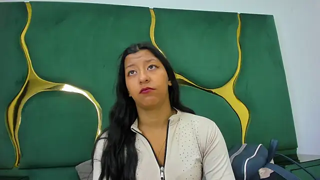 Snapshot of VaneLin18 chatting on 01/14/26, 07:08 VaneLin18 online show from 01/14/26, 07:08