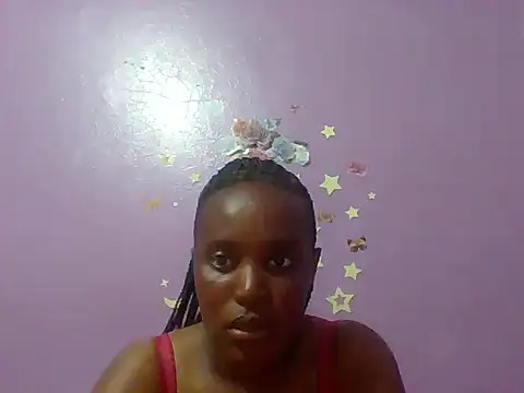 Snapshot of Beauty_beee chatting on 02/15/25, 10:11 Beauty beee online show from 02/15/25, 10:11