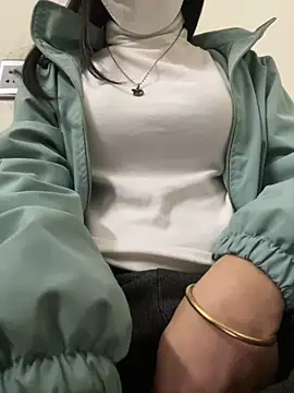 Snapshot of Tuongvy05 chatting on 12/30/24, 04:19 Tuongvy05 online show from 12/30/24, 04:19