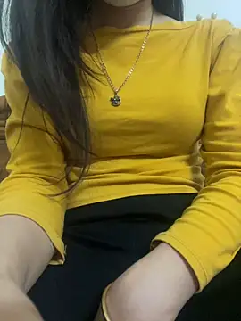 Snapshot of Tuongvy05 chatting on 01/22/25, 08:28 Tuongvy05 online show from 01/22/25, 08:28