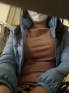 Snapshot of Tuongvy05 chatting on 02/25/25, 08:36 Tuongvy05 online show from 02/25/25, 08:36