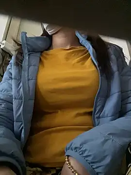 Snapshot of Tuongvy05 chatting on 03/20/25, 02:40 Tuongvy05 online show from 03/20/25, 02:40