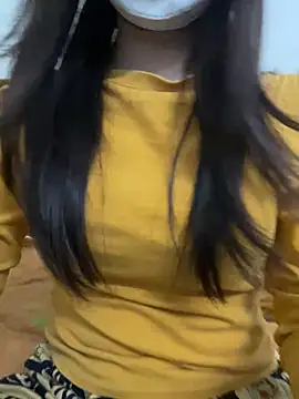 Snapshot of Tuongvy05 chatting on 03/20/25, 05:46 Tuongvy05 online show from 03/20/25, 05:46