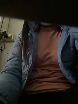 Tuongvy05 online show from 02/11/26, 08:08