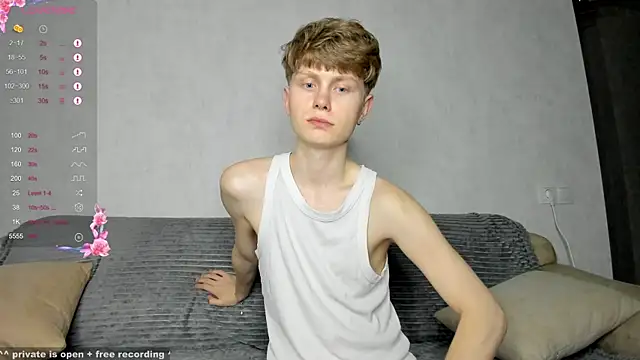 Snapshot of christian_di0r chatting on 09/30/25, 06:35 christian di0r online show from 09/30/25, 06:35