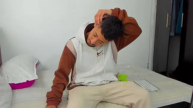 Chandler ken online show from 02/05/26, 12:21