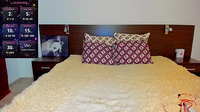 Hanna Becrett17 online show from 03/03/25, 02:04