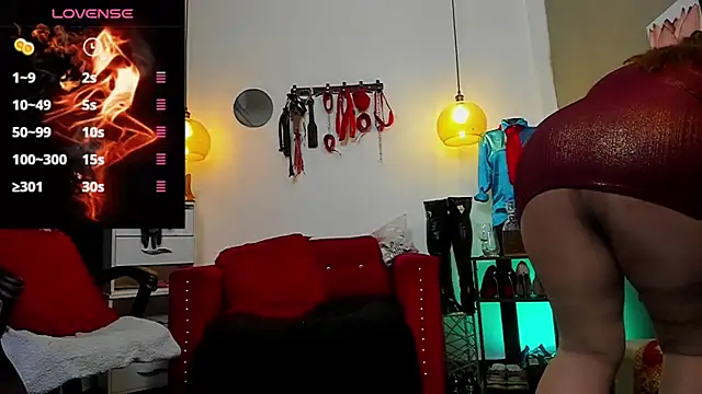 LiaTaylorr online show from 03/10/25, 12:37