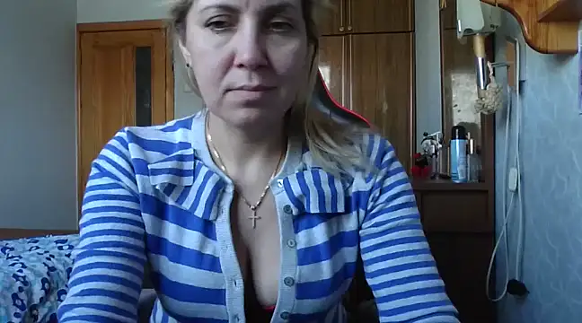 IrinaB1 online show from 02/25/25, 07:31