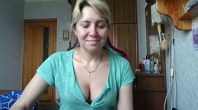 IrinaB1 online show from 03/12/25, 07:35