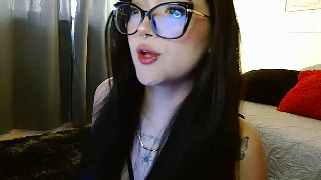 Snapshot of Susana_hank2 chatting on 01/30/25, 07:59 Susana hank2 online show from 01/30/25, 07:59