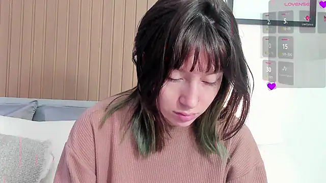 Snapshot of lizzy_davis_1 chatting on 01/13/25, 03:45 lizzy davis 1 online show from 01/13/25, 03:45