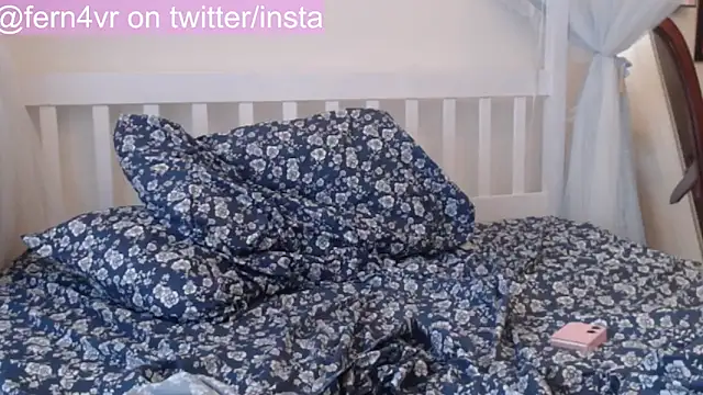 fern4ever online show from 04/17/26, 01:30